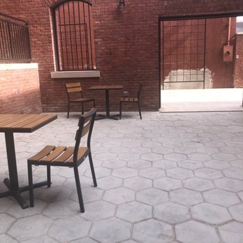 Comeback Coffee - Courtyard - Coffee & Tea Near Me - Memphis, Tennessee Comeback Coffee - Courtyard - Coffee & Tea Near Me - Memphis, Tennessee