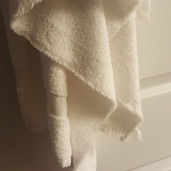 Quality Inn - Old towels - Hotels Near Me - Greeneville, Tennessee