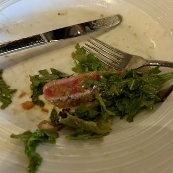 Eighteen Ninety Grille & Lounge - Flavorful and seared perfectly, this large Ahi Tuna salad with a lovely vinaigrette easily allowed us to share before our entrees arrived. - Steakhouses Near Me - Granbury, Texas Eighteen Ninety Grille & Lounge - Flavorful and seared perfectly, this large Ahi Tuna salad with a lovely vinaigrette easily allowed us to share before our entrees arrived. - Steakhouses Near Me - Granbury, Texas