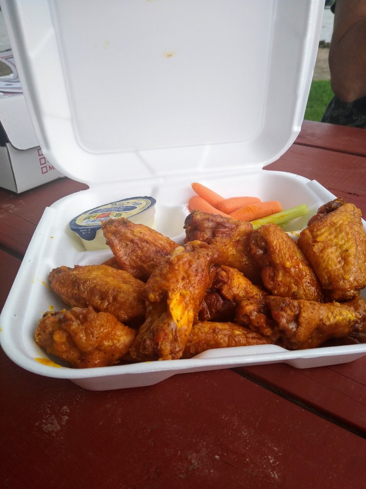 TOP SHELF PIZZA 16 Photos & 11 Reviews 4905 E Lake Rd, Honeoye, NY