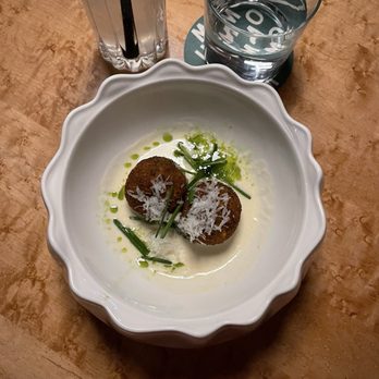 Ummo - Italian Near Me - Chicago, Illinois