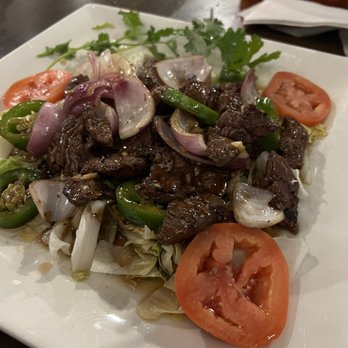 Old Saigon Cafe - Shaking Beef Wok - Vietnamese Near Me - Houston, Texas