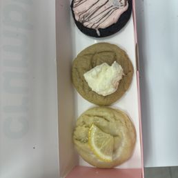 lemon,waffle,chocolate strawberry lemon,waffle,chocolate strawberry