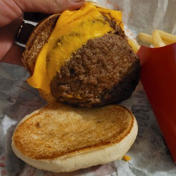 McDonald's - This is my messy ass sandwich with ingredients missing! - Fast Food Near Me - Albuquerque, New Mexico