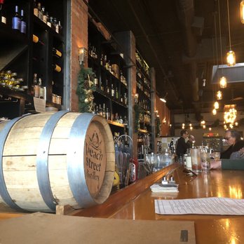 El Moro Spirits & Tavern - New American Near Me - Durango, Colorado El Moro Spirits & Tavern - New American Near Me - Durango, Colorado
