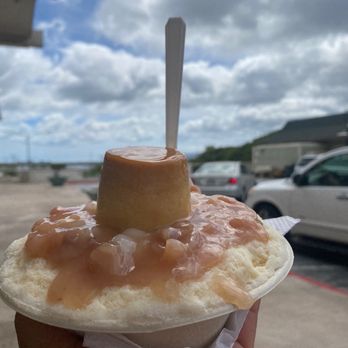 Ice Garden - Shave ice topped with real taro & custard - Desserts Near Me - Aiea, Hawaii