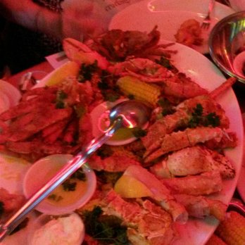 Sammys Fish Box - Huge! - Seafood Near Me - Bronx, New York