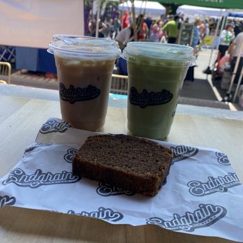 Endgrain Coffee Roasters - Iced chai latte, iced matcha with almond milk, vegan zucchini bread - Coffee & Tea Near Me - Pitman, New Jersey