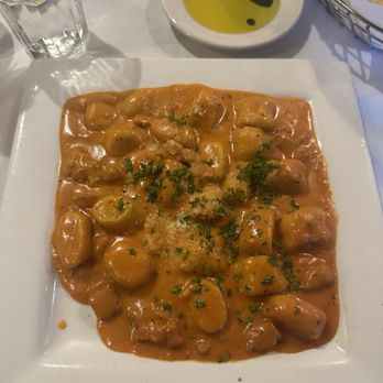 Mezza Luna - Gnocchi Alla vodka - Italian Near Me - Smyrna, Georgia