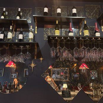 The Blue Parrot - Absolutely fantastic service with Kim, and great choices of sparkling wines, red and white wines. - Lounges Near Me - Rocklin, California The Blue Parrot - Absolutely fantastic service with Kim, and great choices of sparkling wines, red and white wines. - Lounges Near Me - Rocklin, California