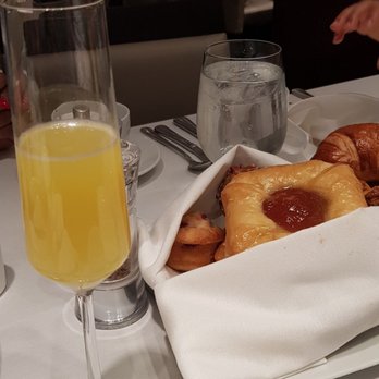 NM Cafe - Pastries and a Mimosa (Breakfast with Santa 2018) - Cafes Near Me - Dallas, Texas NM Cafe - Pastries and a Mimosa (Breakfast with Santa 2018) - Cafes Near Me - Dallas, Texas