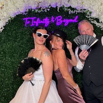 Oh Snap! Photo Booth Studio - Photo Booth Rentals Near Me Oh Snap! Photo Booth Studio - Photo Booth Rentals Near Me