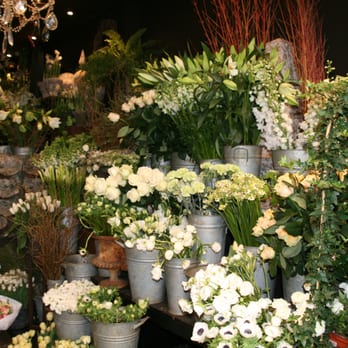 Helianthus - Florists Near Me - Uccle, BRU