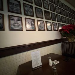 Knight's Downtown Ann Arbor Steakhouse