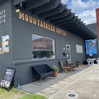 Mountaineer Coffee - Outside - Coffee Roasteries Near Me - Brooksville, Florida Mountaineer Coffee - Outside - Coffee Roasteries Near Me - Brooksville, Florida