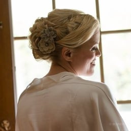 Wedding hair