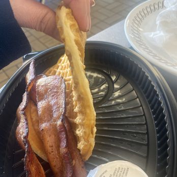 Waffle House - Flat waffle - Breakfast & Brunch Near Me - Round Rock, Texas Waffle House - Flat waffle - Breakfast & Brunch Near Me - Round Rock, Texas