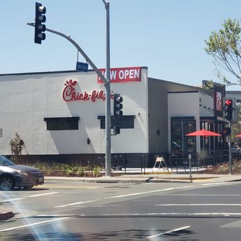 Chick-fil-A - Fast Food Near Me - Oakland, California Chick-fil-A - Fast Food Near Me - Oakland, California