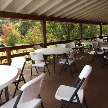 Larsen Apple Barn Bake Shop - tables and chairs - Bakeries Near Me - Camino, California Larsen Apple Barn Bake Shop - tables and chairs - Bakeries Near Me - Camino, California