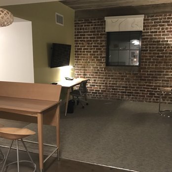 Element Moline - Hotels Near Me - Moline, Illinois