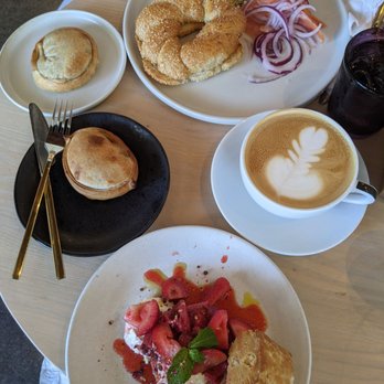 Cafe Ceres - Turkish bagel, dulce de leche latte, strawberry & mascarpone biscuits, empanadas from Boludo - Bakeries Near Me - Minneapolis, Minnesota Cafe Ceres - Turkish bagel, dulce de leche latte, strawberry & mascarpone biscuits, empanadas from Boludo - Bakeries Near Me - Minneapolis, Minnesota