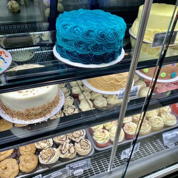 Edgar's Bakery - Beautiful cakes - Bakeries Near Me - Huntsville, Alabama Edgar's Bakery - Beautiful cakes - Bakeries Near Me - Huntsville, Alabama