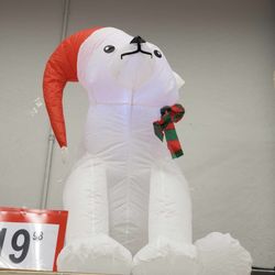 Walmart - Polar Bear