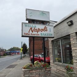 Bella-Napoli Italian Bakery of Troy - View from the sidewalk