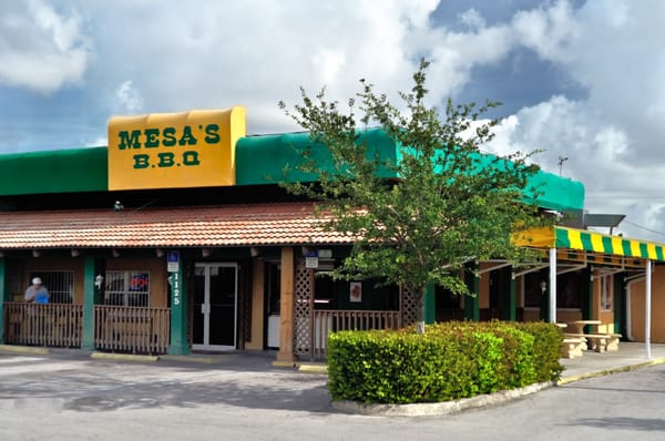 Mesa's BBQ by null