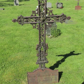 Olden kyrkjegard - Intricate metal grave marker - Funeral Services & Cemeteries Near Me