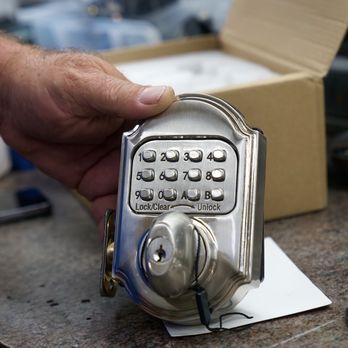 Caraballo Locksmith - Keys & Locksmiths Near Me - Miami, Florida Caraballo Locksmith - Keys & Locksmiths Near Me - Miami, Florida