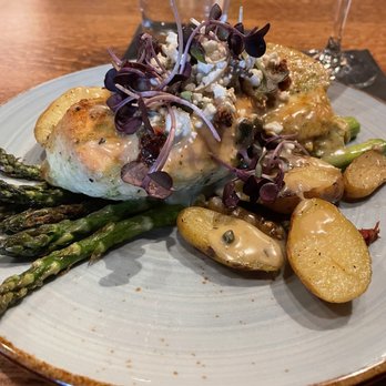 The Crunkleton - Mediterranean chicken piccata - Cocktail Bars Near Me - Charlotte, North Carolina The Crunkleton - Mediterranean chicken piccata - Cocktail Bars Near Me - Charlotte, North Carolina