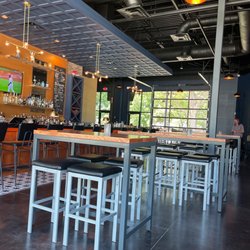 The Elwood BFD - Inside of restaurant