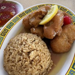 Chiu Wu Chinese Food - Lemon Chicken with fried rice