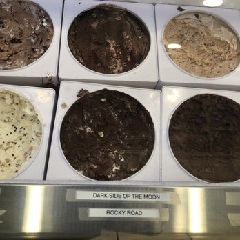 Sundaes The Ice Cream Place - Ice Cream & Frozen Yogurt Near Me - Matawan, New Jersey