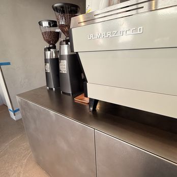 Blue Bottle Coffee - Coffee & Tea Near Me - Skokie, Illinois