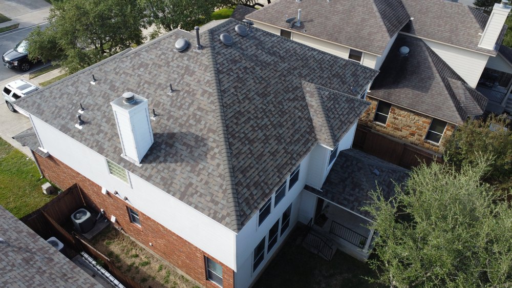 Slide of RoofsOnly.com