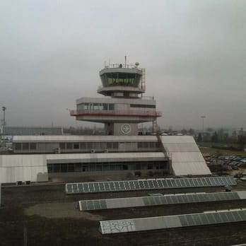 Flughafen Linz - Airports Near Me - Hörsching, 4