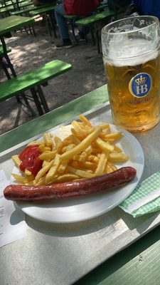 Biergarten am Chinesischen Turm by null