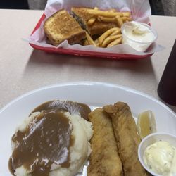 Unique Cafe - Cod fish and Patty Melt