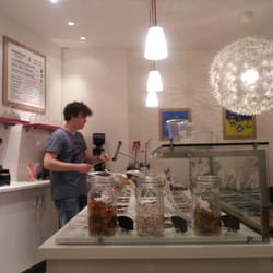 Fairytale Frozen Yogurt - Lecker