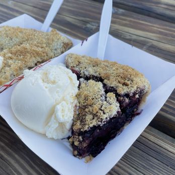 Mom's Pie House - Bumbleberry with crumble crust - Bakeries Near Me - Julian, California
