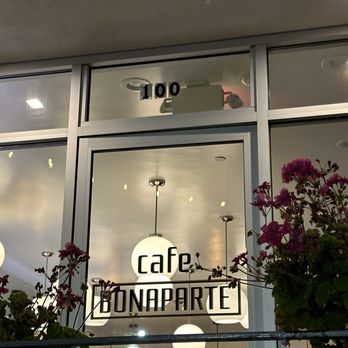 Cafe Bonaparte - Redondo Beach - Cafes Near Me - Redondo Beach, California Cafe Bonaparte - Redondo Beach - Cafes Near Me - Redondo Beach, California