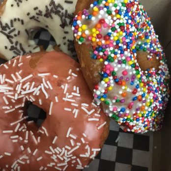 V Food Spot - Famous sprinkled donuts. - Vegan Near Me - London, Ontario