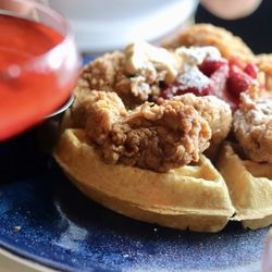 SoLou Baton Rouge - Cotton Candy Mocktail and the Chicken and Waffles