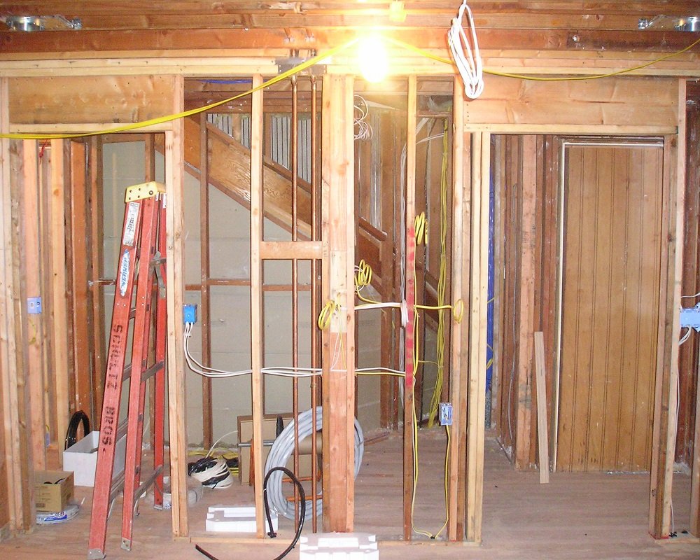 Slide of 5 Star Electricians Silver Lake