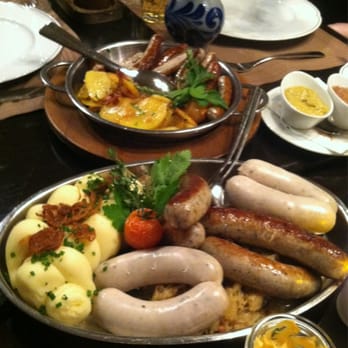 Restaurant Taverne - House selected sausages and traditional bratwurst - German Near Me