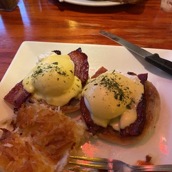 Cafe Mason - Eggs Benedict - Breakfast & Brunch Near Me - San Francisco, California