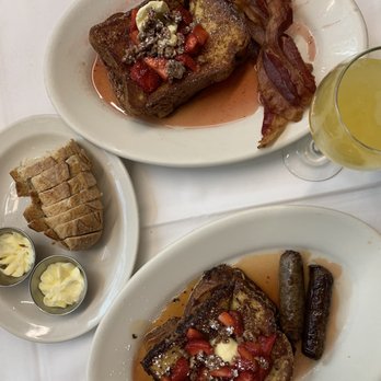 Old Ebbitt Grill - Brioche French Toast - Bars Near Me - Washington, DC, District of Columbia