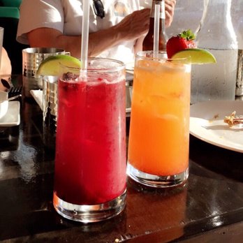 Delish Thai - blackberry lime and strawberry mango house sodas - Thai Near Me - Vancouver, Washington